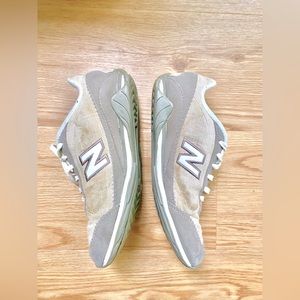 Tan new balance shoes